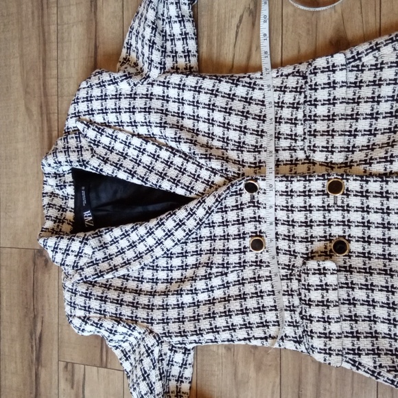 Zara Women's White And Black Double Breasted Tailored Coat. Size M - Picture 9 of 17